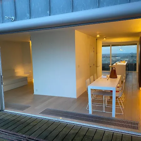 Penthouse Sea-loft Blankenberge, Uniek Zeezicht, Luxeloft Met 40m2 Terras! Apartment