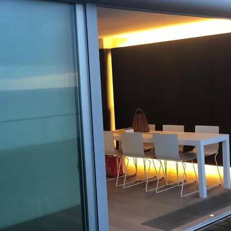 Penthouse Sea-loft Blankenberge, Uniek Zeezicht, Luxeloft Met 40m2 Terras! * Blankenberge